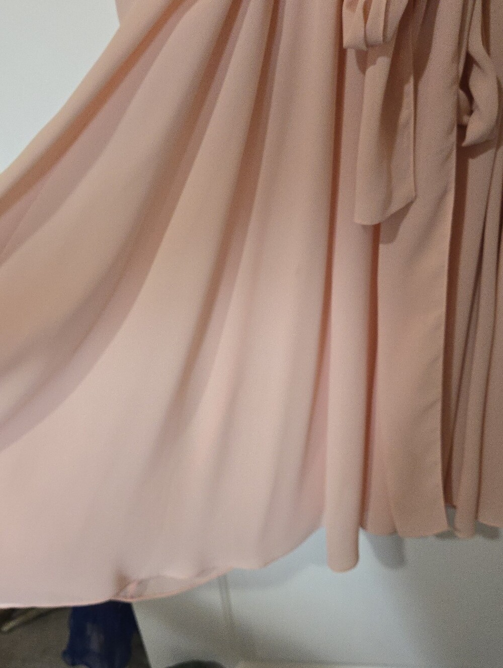 Vintage 1960s? Union Made Pink Ruffle Flower Front Tie-Waist Dress, SIZE S? - Picture 10 of 16